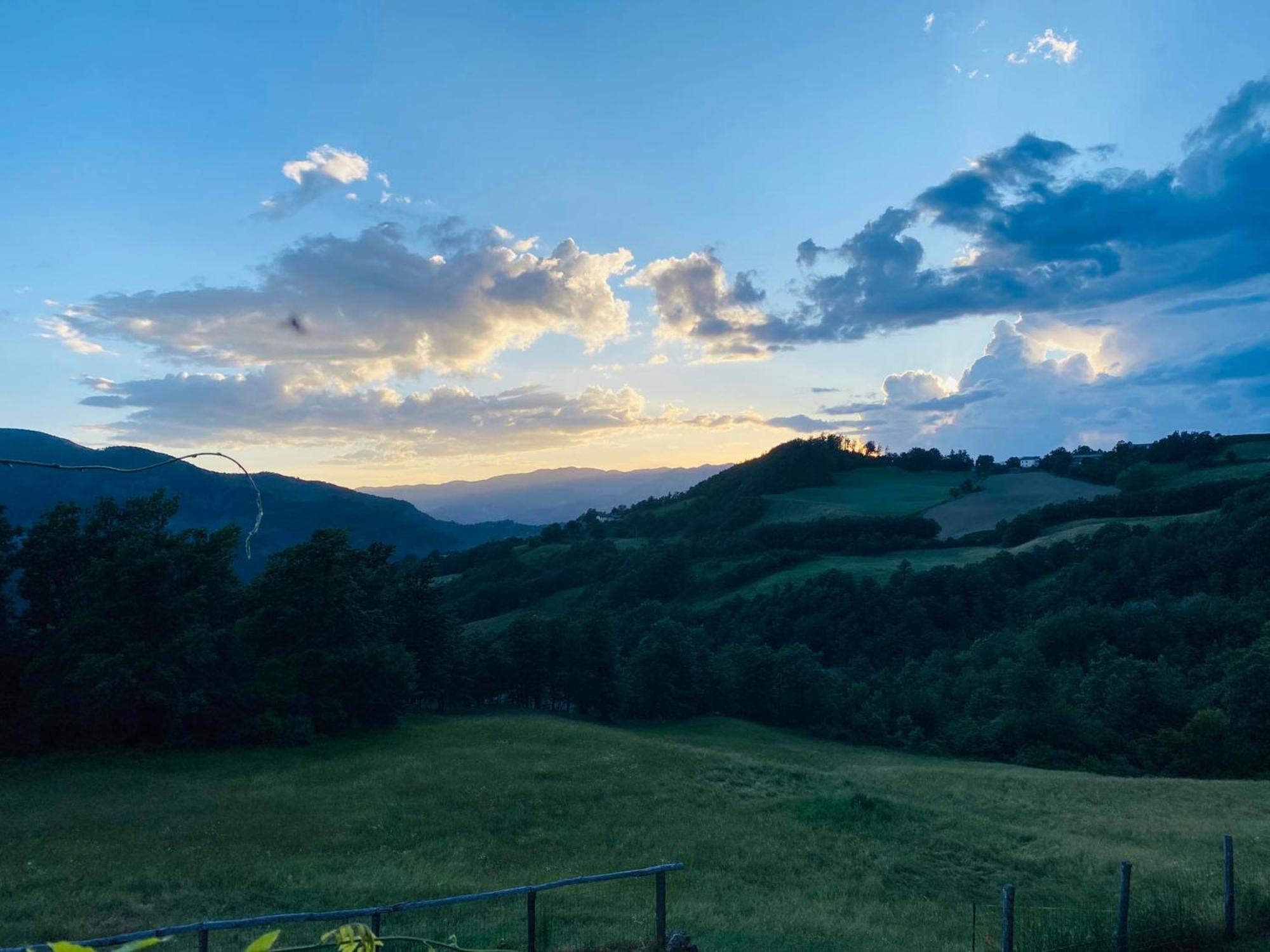 Bed and Breakfast La Lupa E L'Orso Berceto Exterior foto