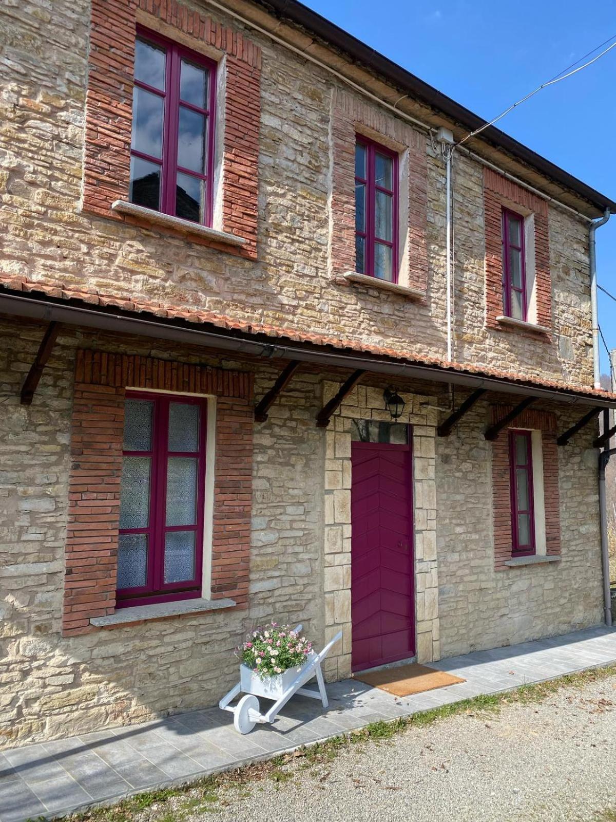 Bed and Breakfast La Lupa E L'Orso Berceto Exterior foto